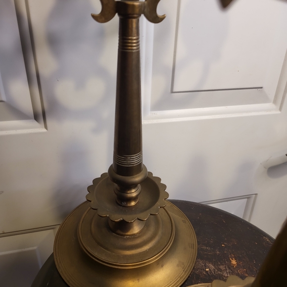 Antique Brass / Bronze Pair of 4 Candle  Candelabras 16.5' - Picture 5 of 14